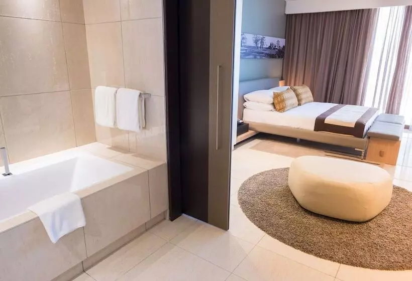 سوئیت پرزیدنت, Radisson Blu Hotel, Dakar Sea Plaza