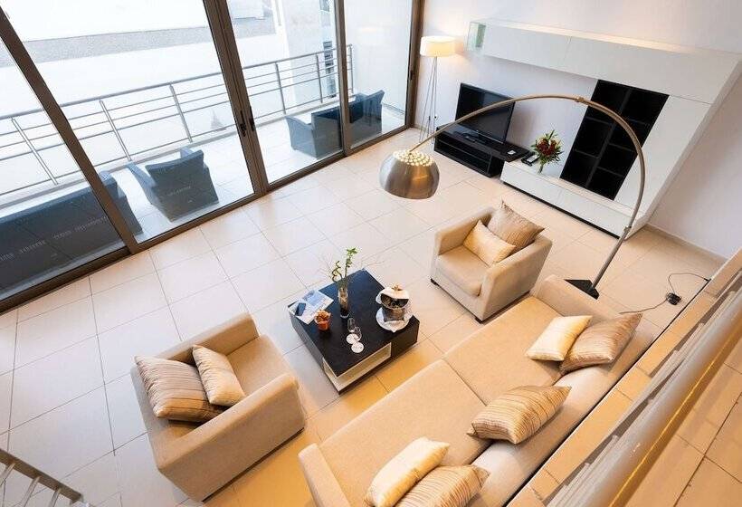 1 Bedroom Apartment with Terrace Sea View, Radisson Blu Hotel, Dakar Sea Plaza