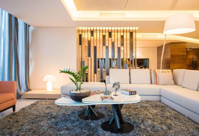 سوئیت پرزیدنت, Radisson Blu Hotel, Dakar Sea Plaza