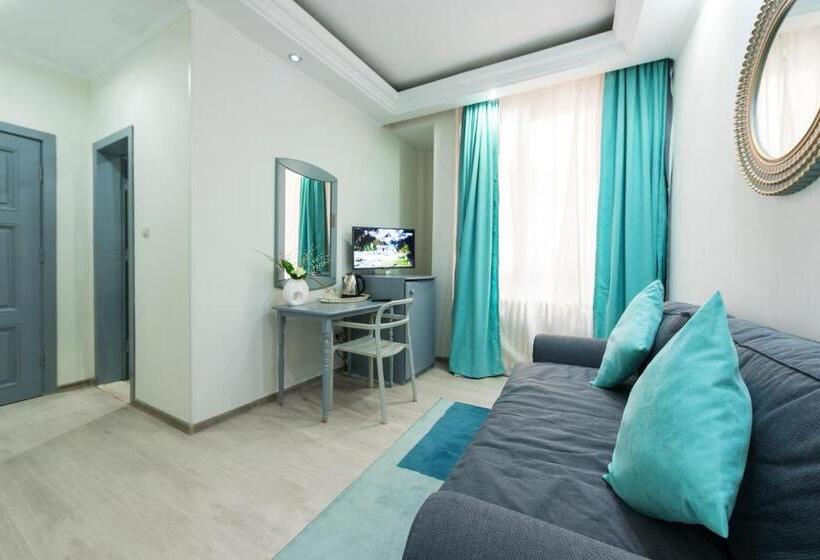 سوییت, Relax Comfort Suites