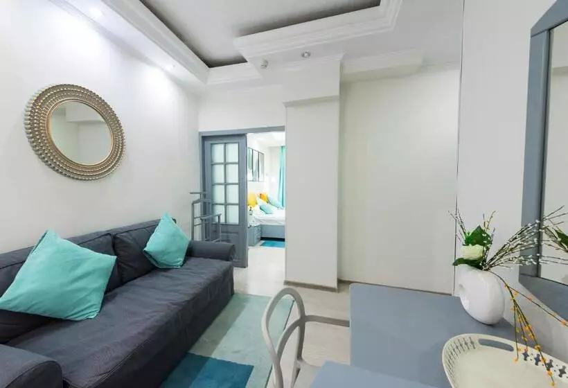 سوییت, Relax Comfort Suites