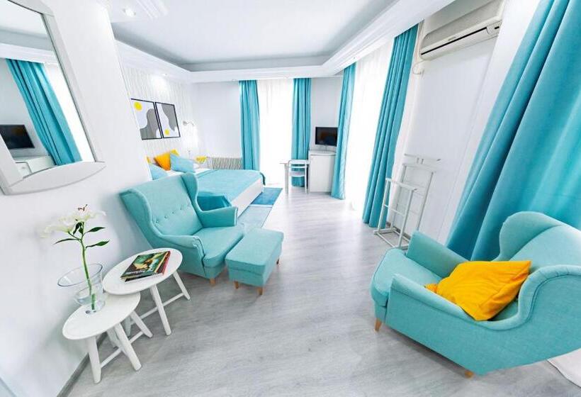 اتاق استاندارد با وان آب گرم, Relax Comfort Suites