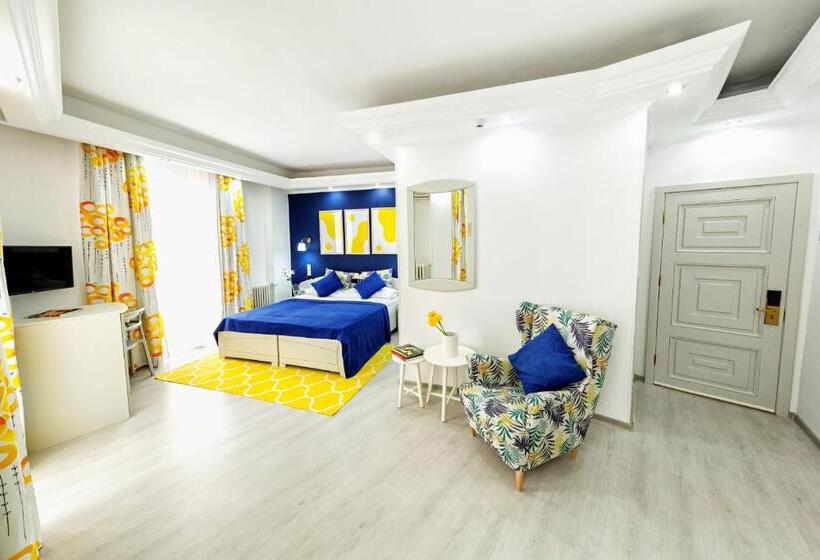 اتاق استاندارد با وان آب گرم, Relax Comfort Suites