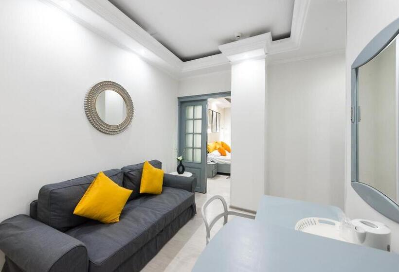 سوییت, Relax Comfort Suites