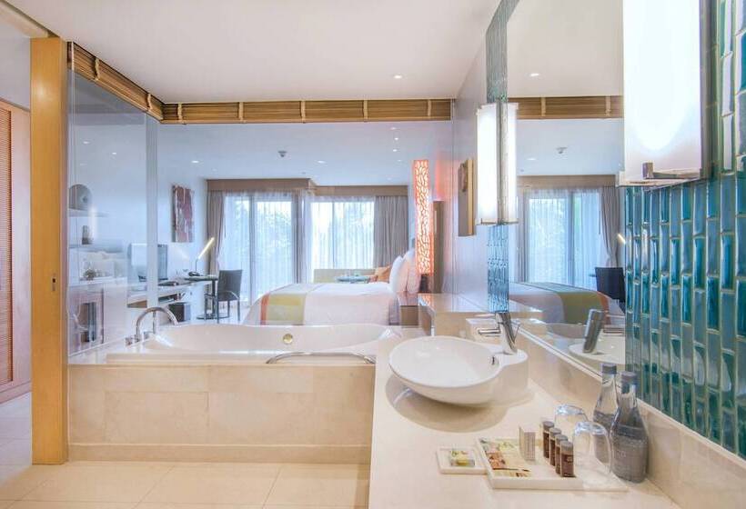 ダブルベッドスタンダードルーム, Renaissance Phuket Resort & Spa