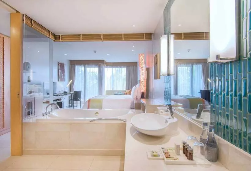 اتاق استاندارد با تخت دوبل, Renaissance Phuket Resort & Spa