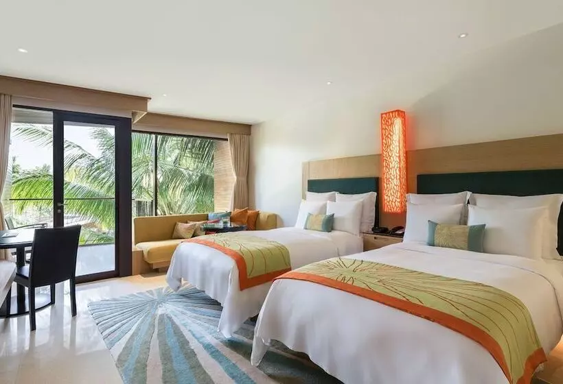 اتاق استاندارد با 2 تخت دوبل, Renaissance Phuket Resort & Spa