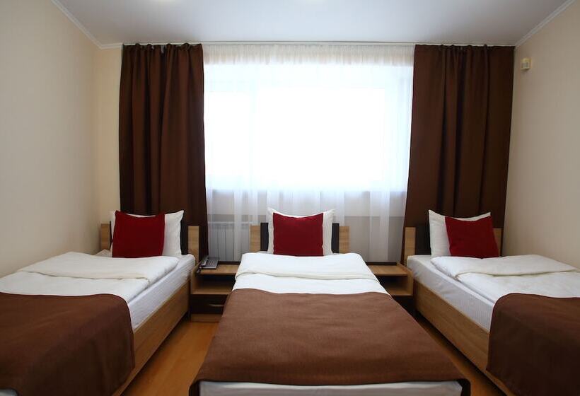 标准间, Maksim Hotel