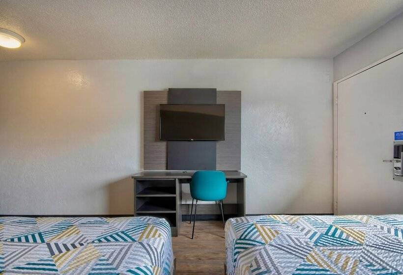 Номер Стандарт 2 Двуспальные Кровати, Motel 6 Santa Fe
