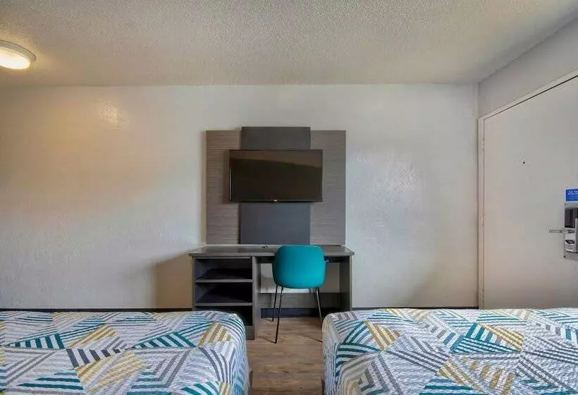 ２ダブルベッドのスタンダードルーム, Motel 6 Santa Fe