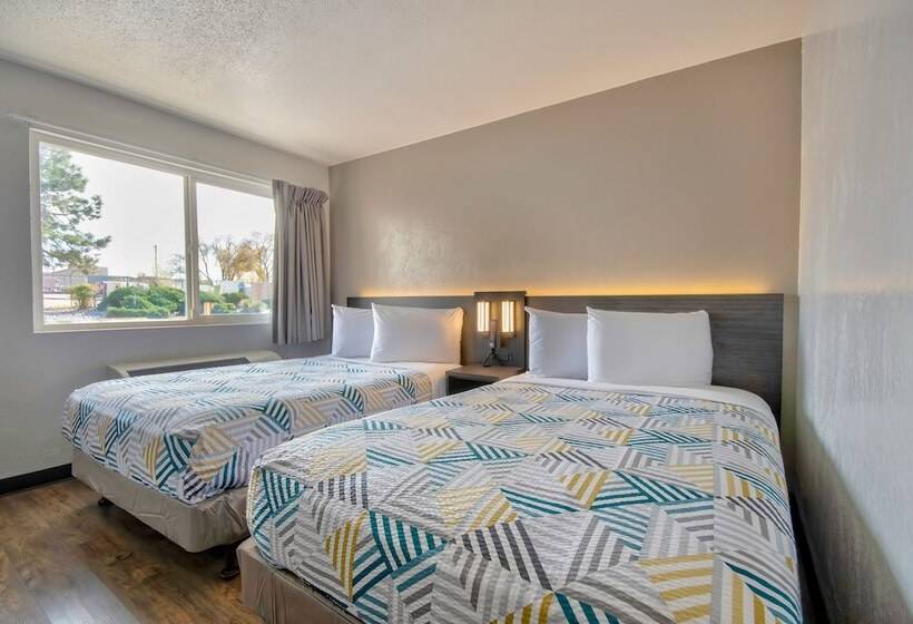 Номер Стандарт 2 Двуспальные Кровати, Motel 6 Santa Fe