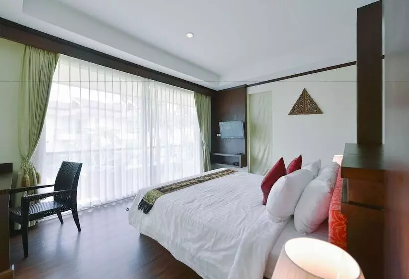 プールの見えるスーペリアルーム, Sita Beach Resort Koh Lipe