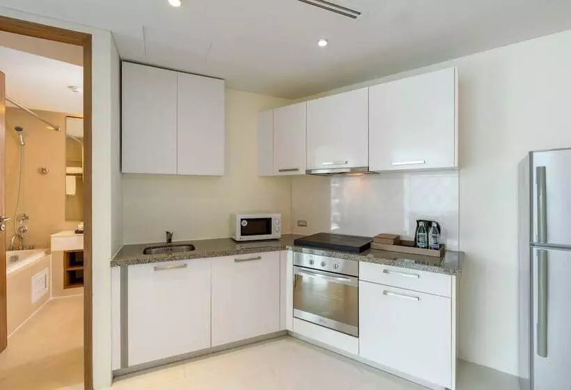 سوئیت 2 خوابه, Splash Beach Resort, Maikhao Phuket