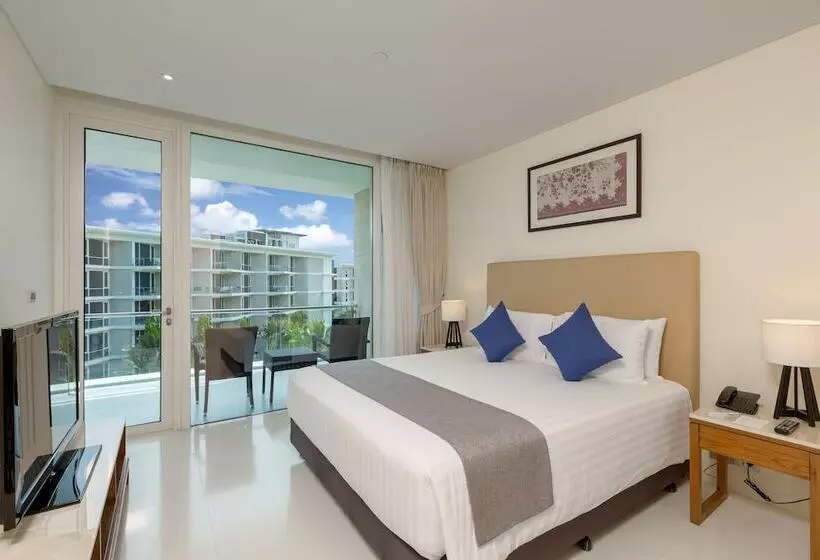 سوئیت 2 خوابه, Splash Beach Resort, Maikhao Phuket