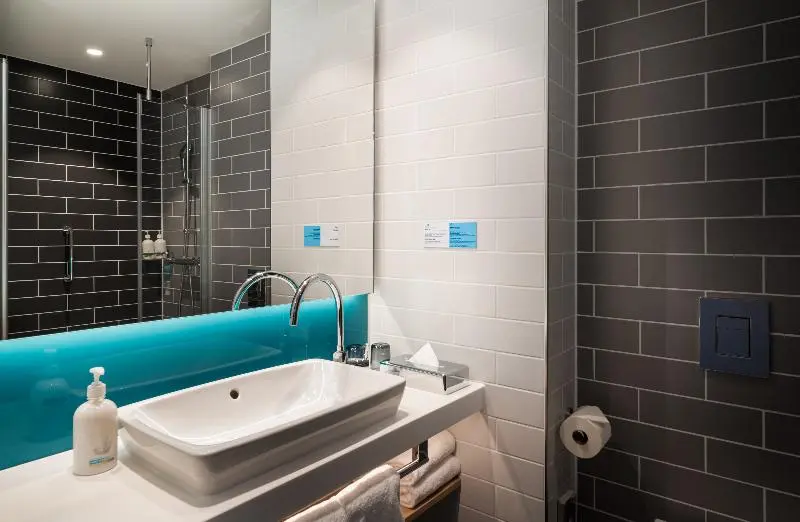 マウンテンビュースタンダードルーム, Holiday Inn Express   Rosenheim, An Ihg