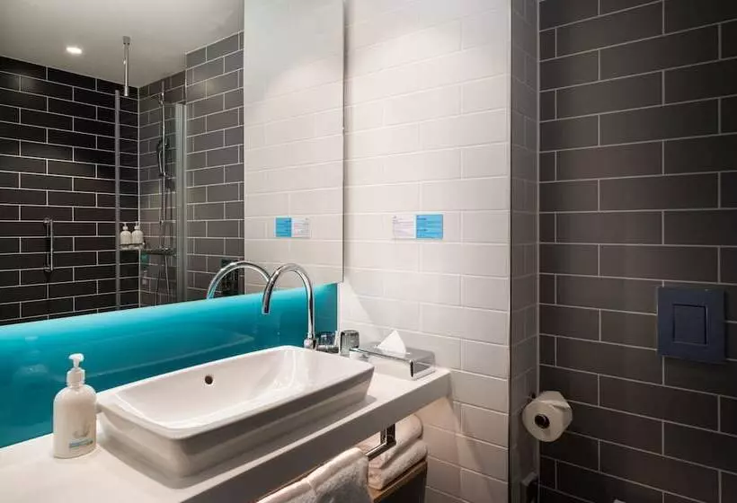 マウンテンビュースタンダードルーム, Holiday Inn Express   Rosenheim, An Ihg
