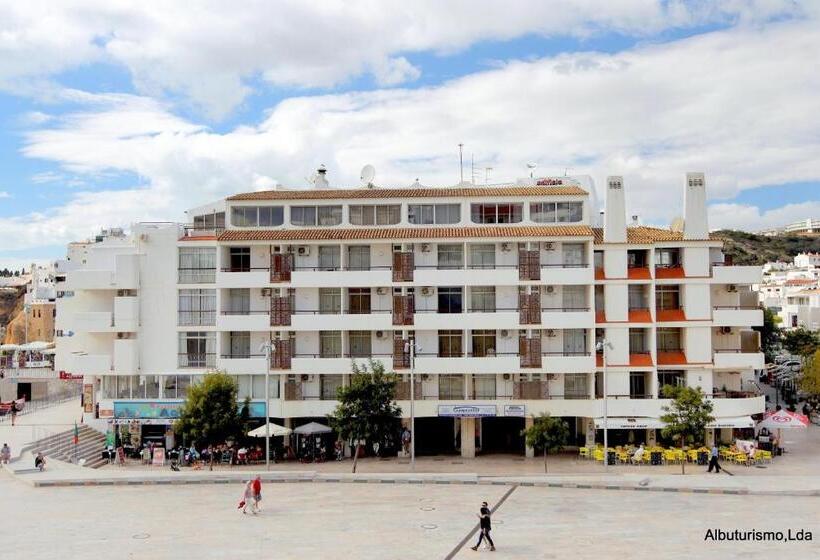 스탠다드 스튜디오 도시 전망, Edificio Albufeira