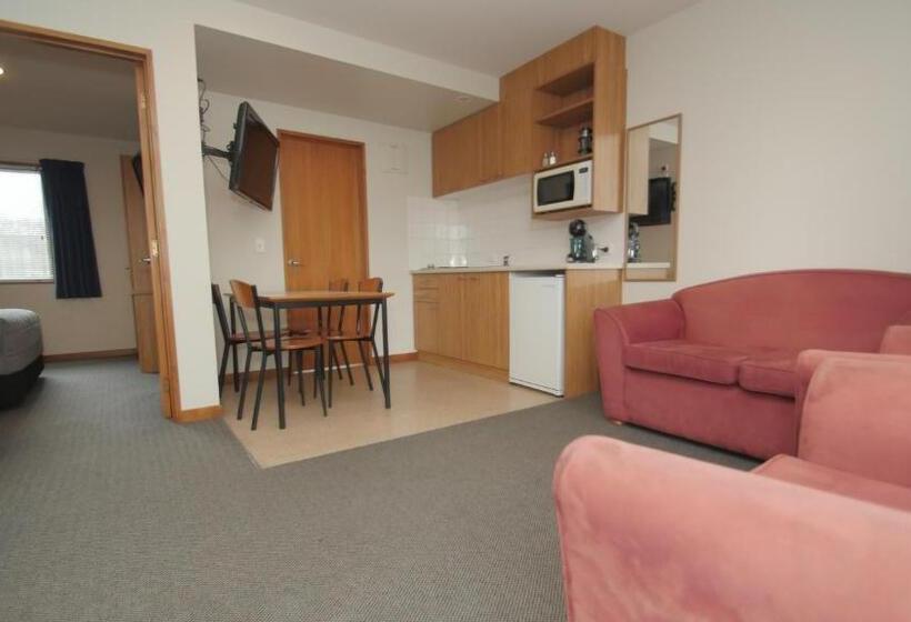 Апартаменты Семейные 1 Спальня, Asure Christchurch Classic Motel & Apartments