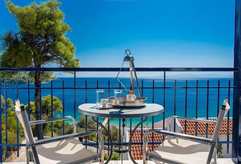 اتاق استاندارد با چشم‌انداز دریا, Adrina Beach