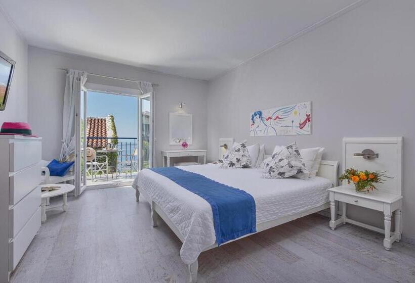 اتاق استاندارد با چشم‌انداز باغ, Adrina Beach