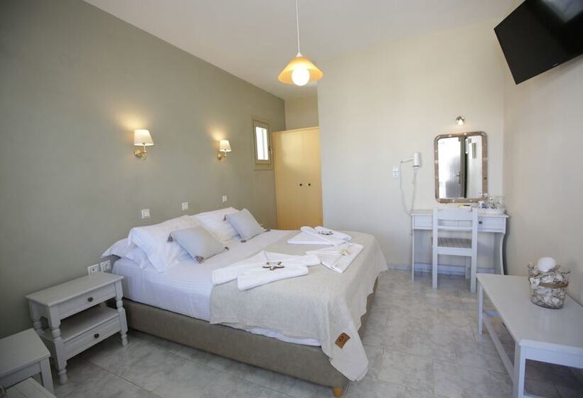 غرفة قياسية مطلّة علي البحر, Alexandra S Rooms