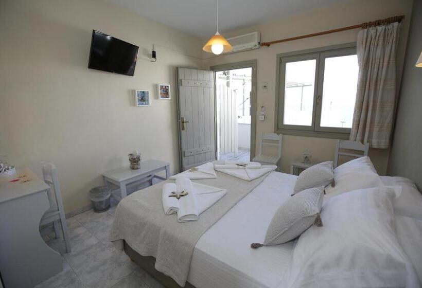 غرفة قياسية مطلّة علي البحر, Alexandra S Rooms