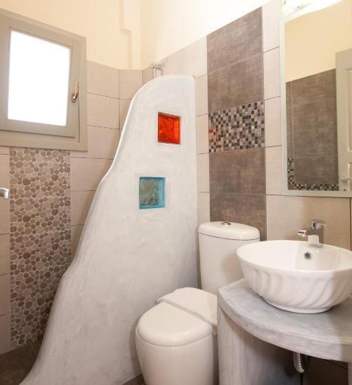 إستوديو قياسى, Alexandra S Rooms