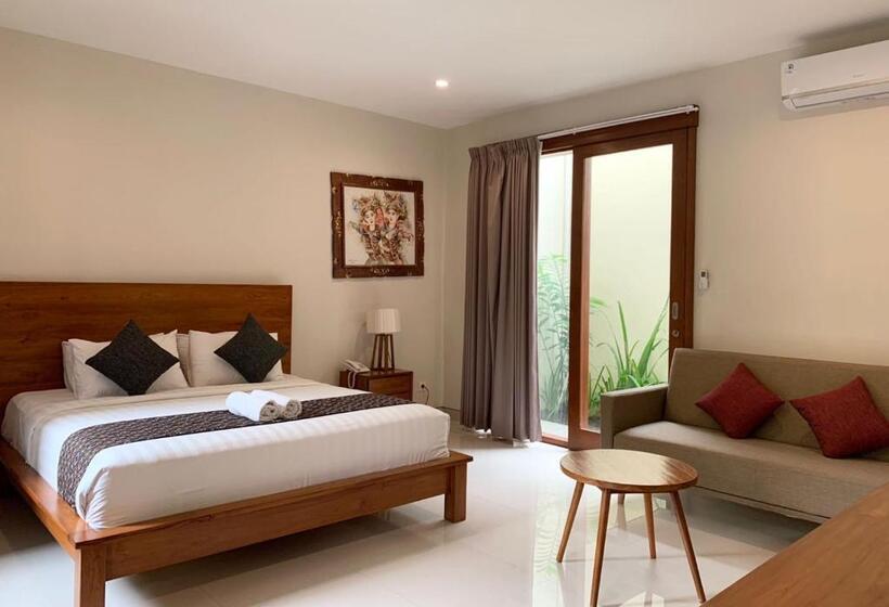 Полулюкс, Bali Ayu Hotel & Villas