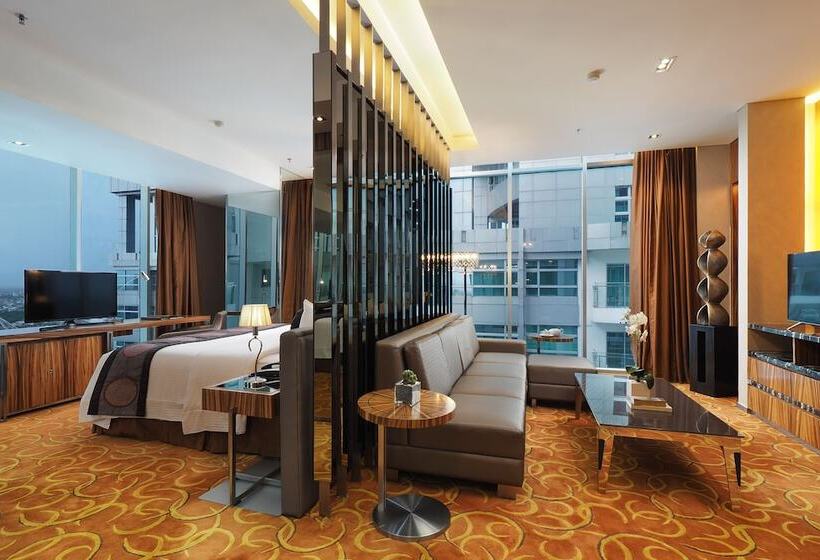 スイート, Cambridge Hotel Medan