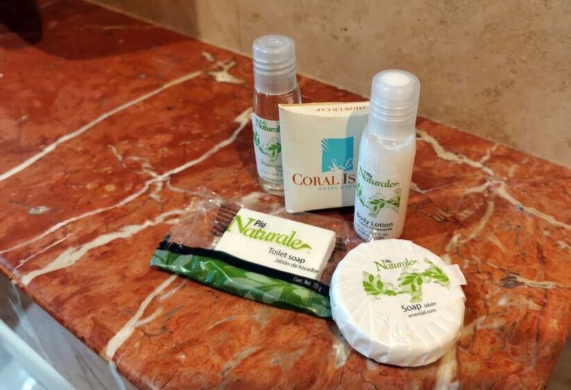 Номер Стандарт 2 Двуспальные Кровати, Coral Island Beach View