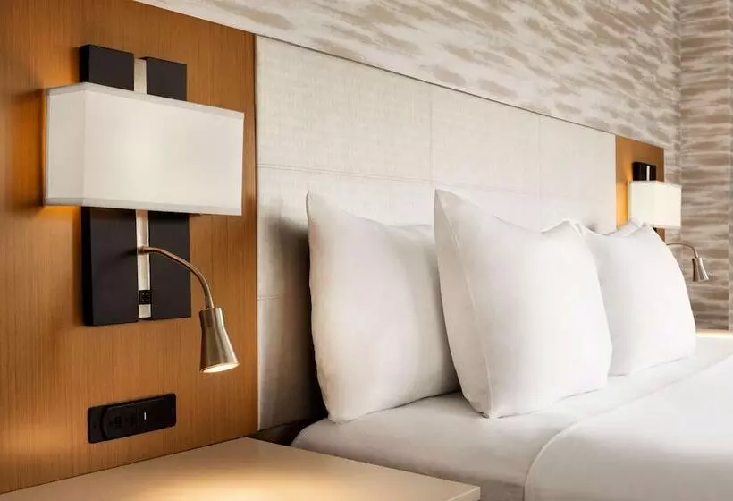 Superior-huone, Country Inn & Suites By Radisson, Sahibabad