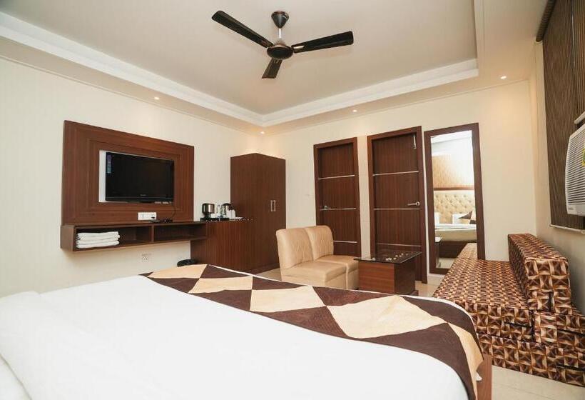 Номер Superior, B Continental