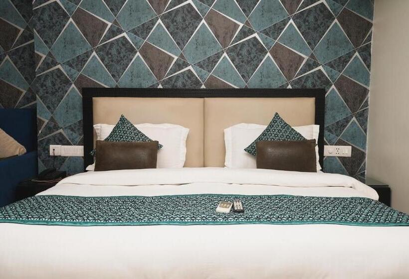 Трехместный Президентский, B Continental