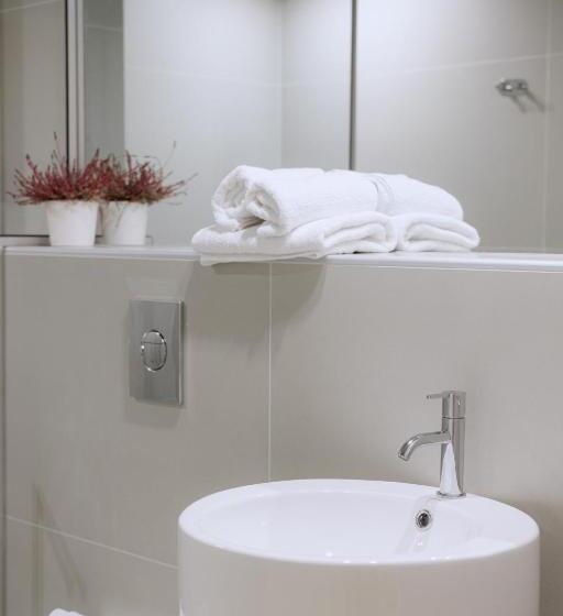 חדר סטנדרט נוף לגינה, Flisvos Royal Hotel & Suites