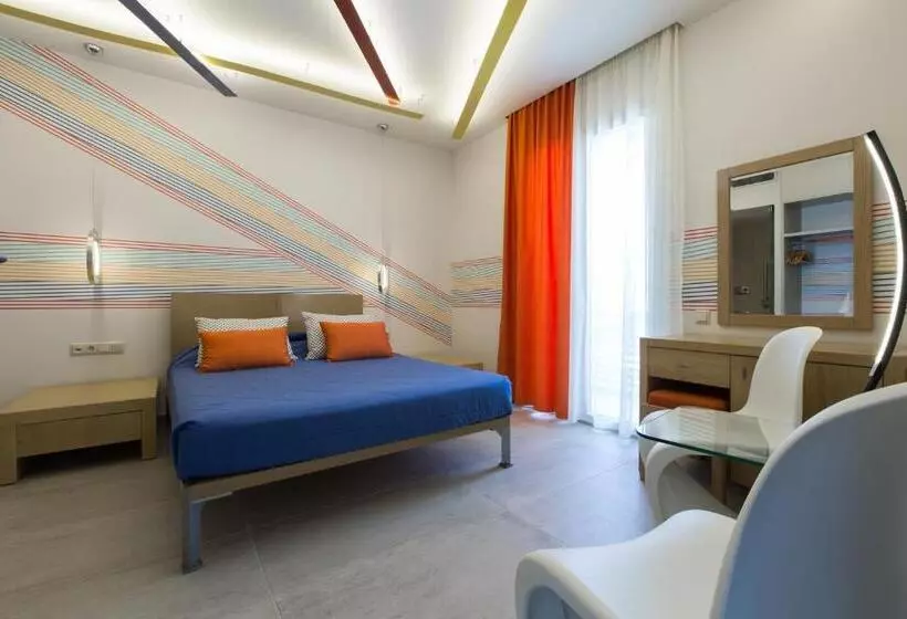 اتاق استاندارد برای معلولان, Flisvos Royal Hotel & Suites