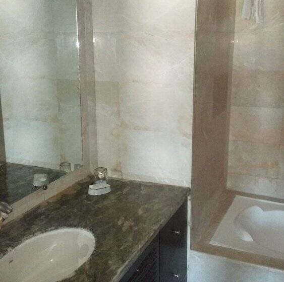 デラックスルーム, Inder Residency Resort & Spa Udaipur