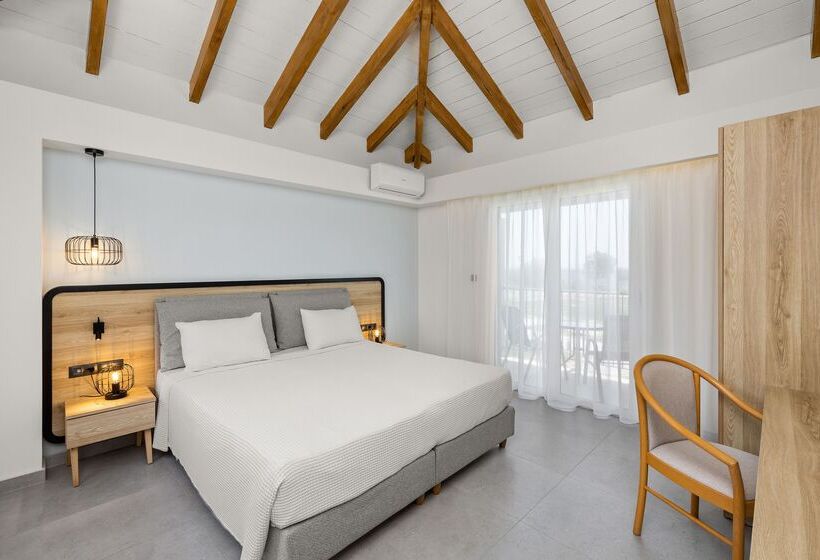 Номер Superior Боковой Вид на Море, White Olive Marine Aquapark   All Inclusive