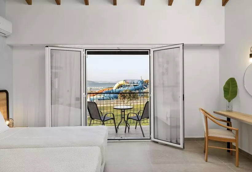 スーペリアファミリールーム, White Olive Marine Aquapark   All Inclusive