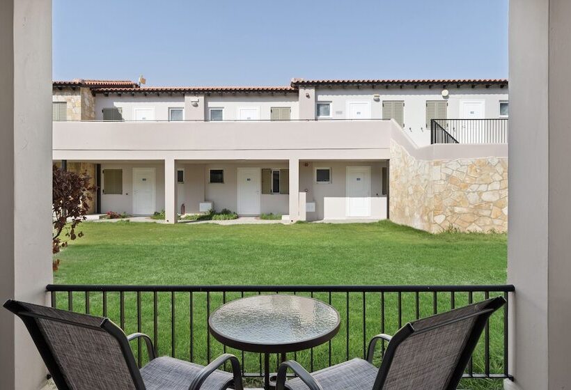 Семейный Номер Superior, White Olive Marine Aquapark   All Inclusive