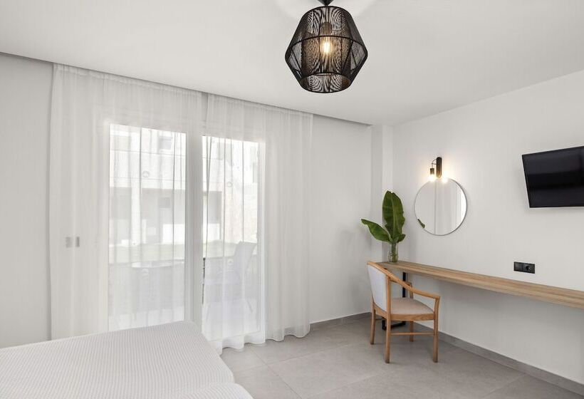 Семейный Номер Superior, White Olive Marine Aquapark   All Inclusive