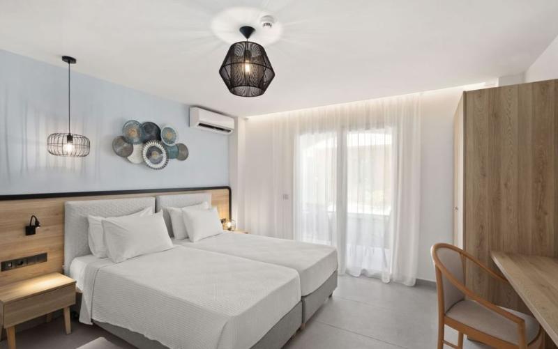 Номер Superior Вид на Сад, White Olive Marine Aquapark   All Inclusive