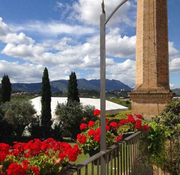 Номер Deluxe с Балконом, Moli Canyisset