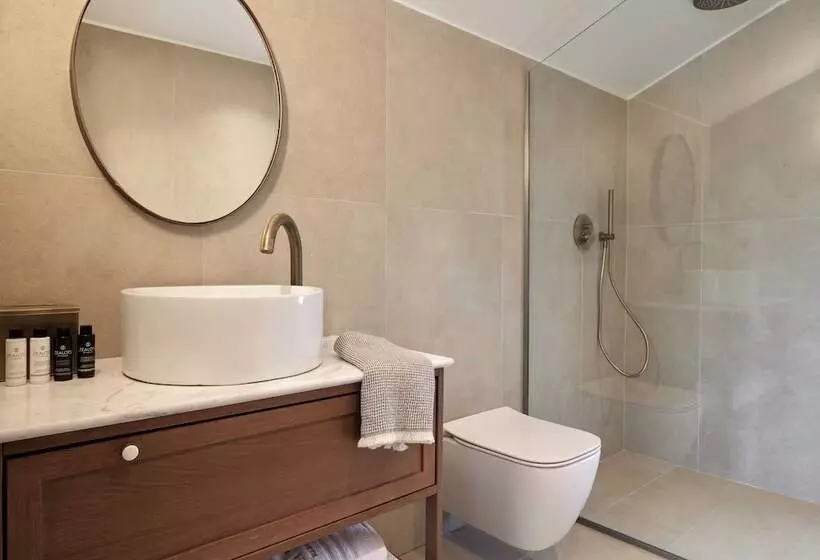 سوئیت پنت هاوس, Parga Beach Resort