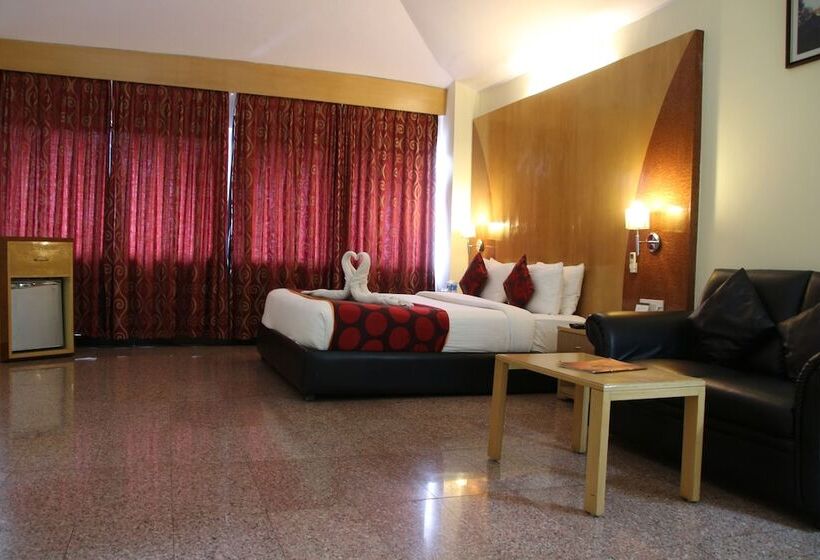 סוויטה, Ramanashree California Resort