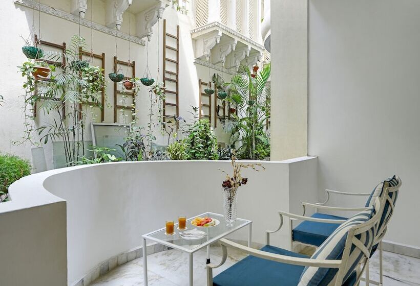 חדר דלוקס, Swaroop Vilas  Lake Facing Boutique