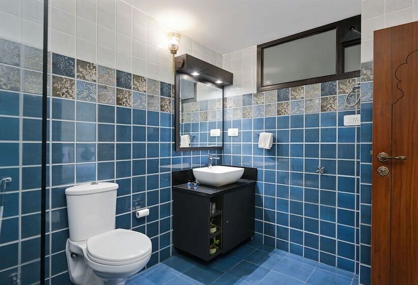 Quarto Deluxe Vista Lago, Swaroop Vilas  Lake Facing Boutique