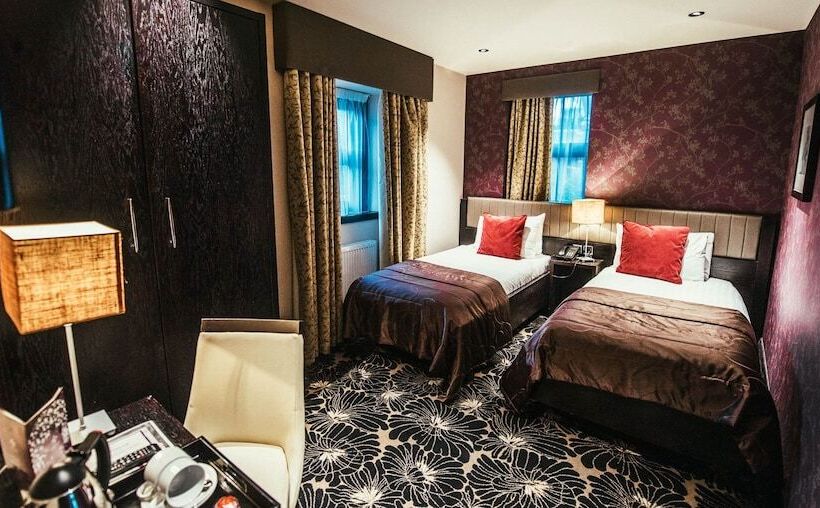 חדר סטנדרט, The Torrance Hotel