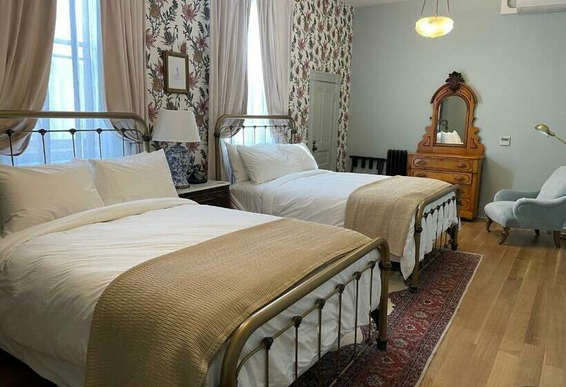 غرفة ديلوكس, National Exchange