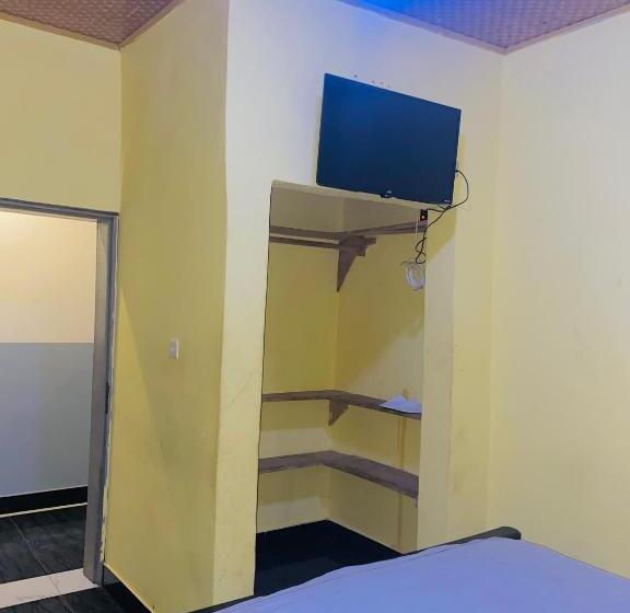 اتاق لوکس یک تخته, Jennabwa Lodge And Restaurant