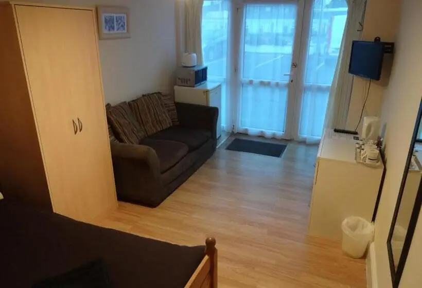 デラックスルーム, Travellers Rest Motel